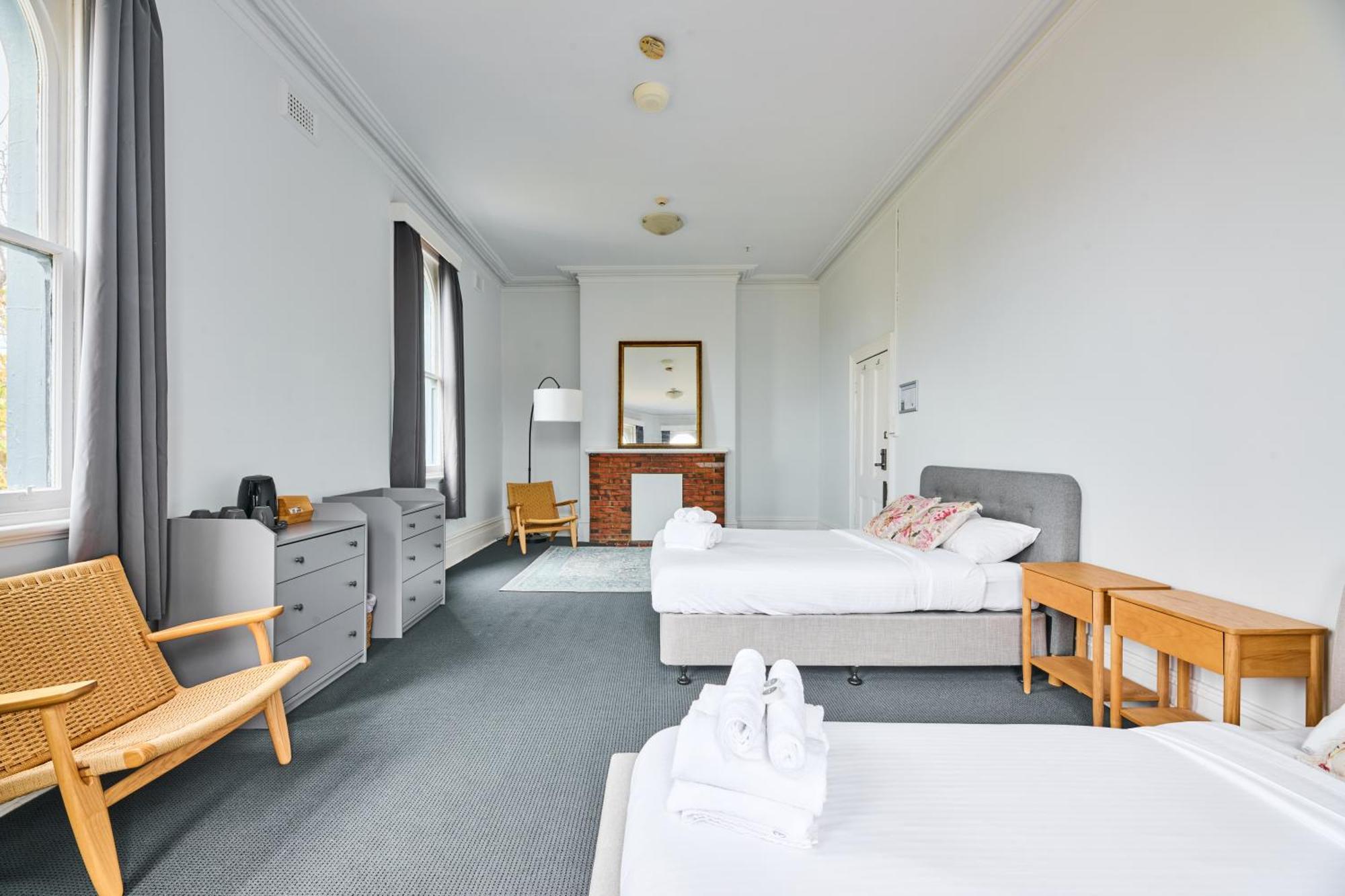 College Lawn Hotel Ville de Ville de Melbourne Extérieur photo